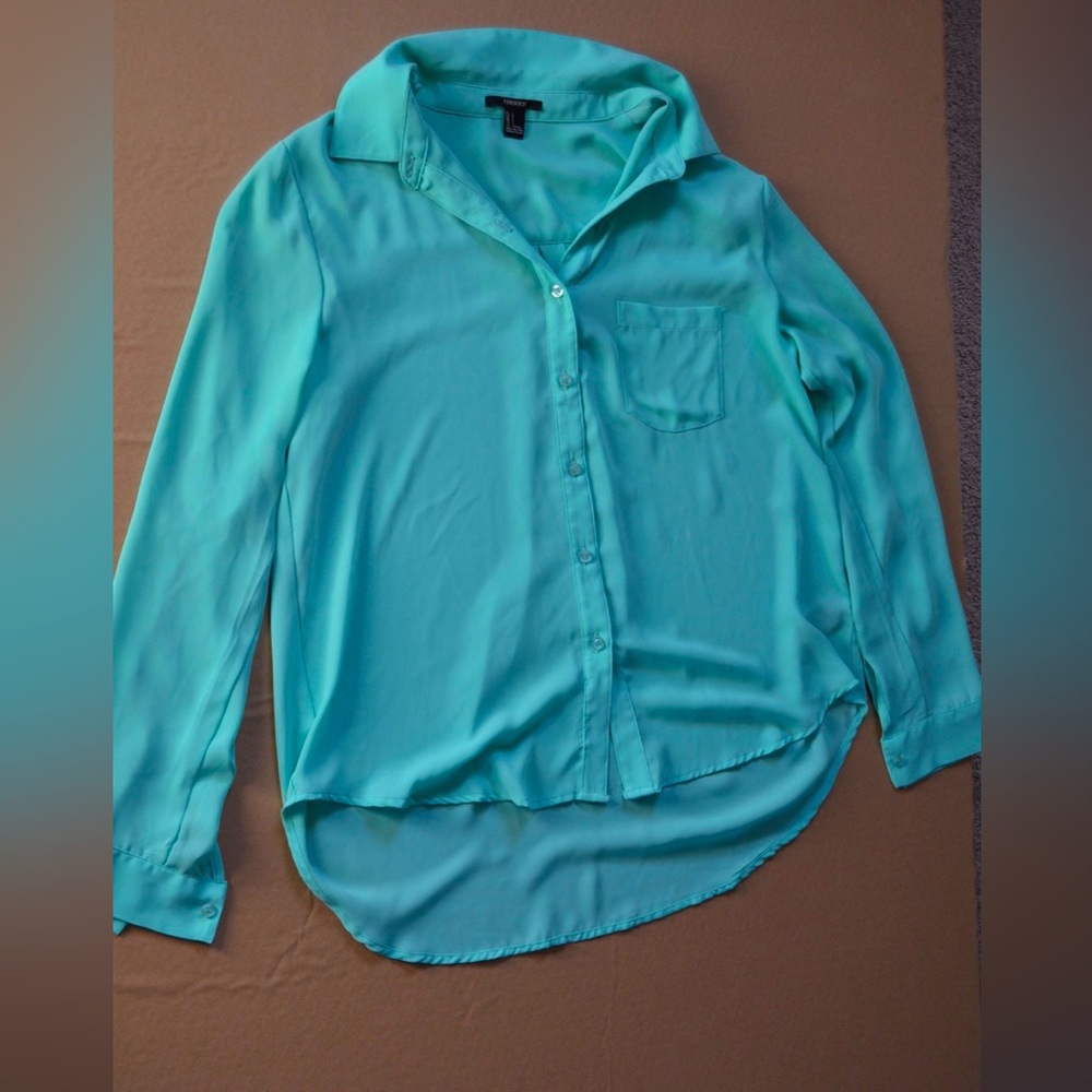 Forever 21 aqua button up blouse